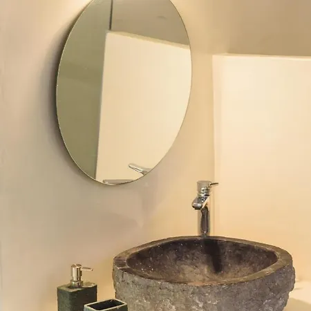 Santorinian Lava House 度假居