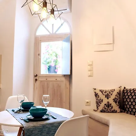 Santorinian Lava House Prázdninový dům *