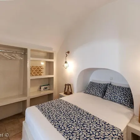 Santorinian Lava House *